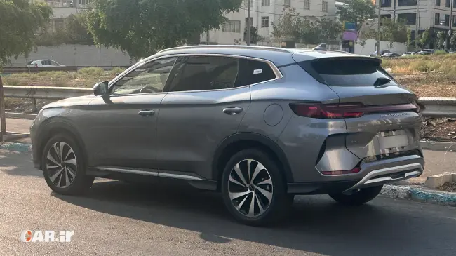 نمای عقب بی وای دی سانگ پلاس - Car.ir