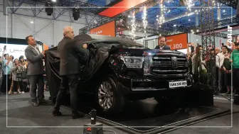 رونمایی تانک 500 توسط شتابران خودرو در نمایشگاه مشهد 1404 منبع سایت car.ir