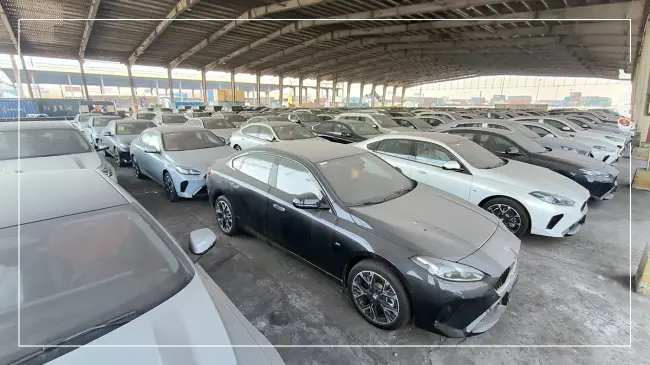 خودروهای BMW پرشیا‌خودرو در گمرک (6).webp