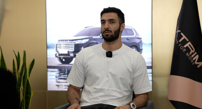 تجربه رانندگی اکستریم qx (2).jpg