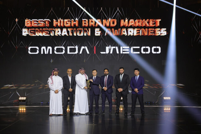 Acuda-Lucano wins Best Premium SUV in Saudi Arabia (1).jpg