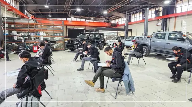 برگزاری نخستین آزمون جامع کارشناسان فنی شبکه خدمات پس از فروش شتابران خودرو (5).webp