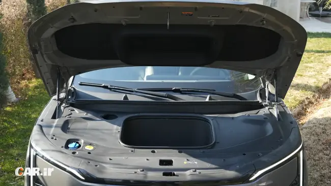 نمای زیر کاپوت کیا EV5 - Car.ir