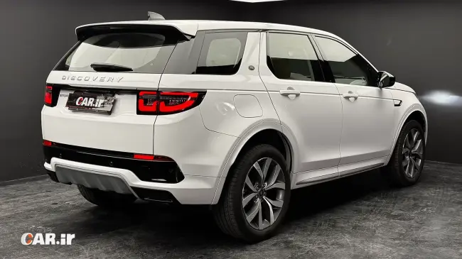 نمای عقب لندروور دیسکاوری اسپرت  - Car.ir