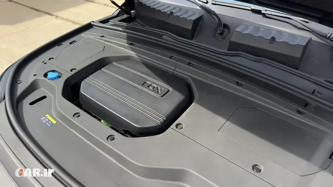 نمای زیر کاپوت راکس 01 - Car.ir
